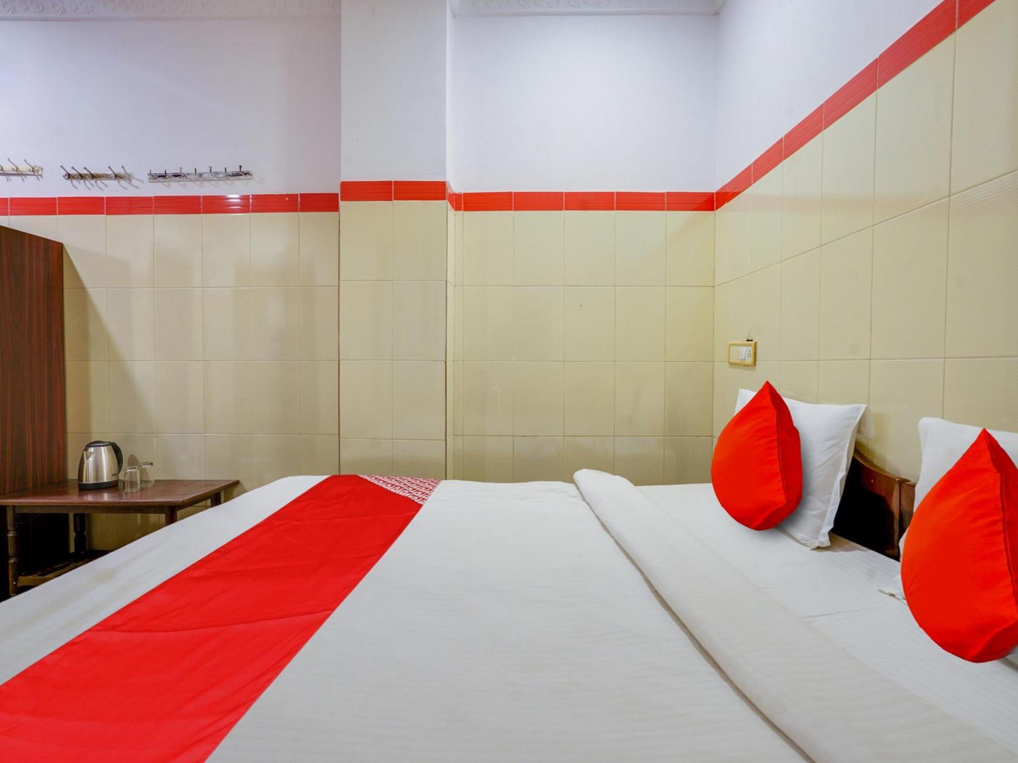 Hotel O Siro Inn Шамшабад Экстерьер фото