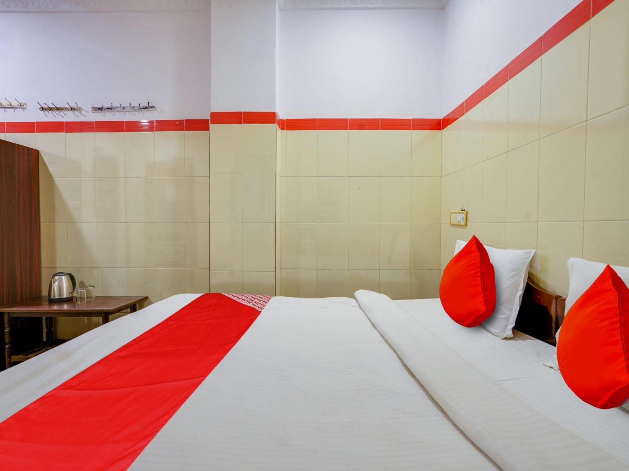 Hotel O Siro Inn Шамшабад Экстерьер фото