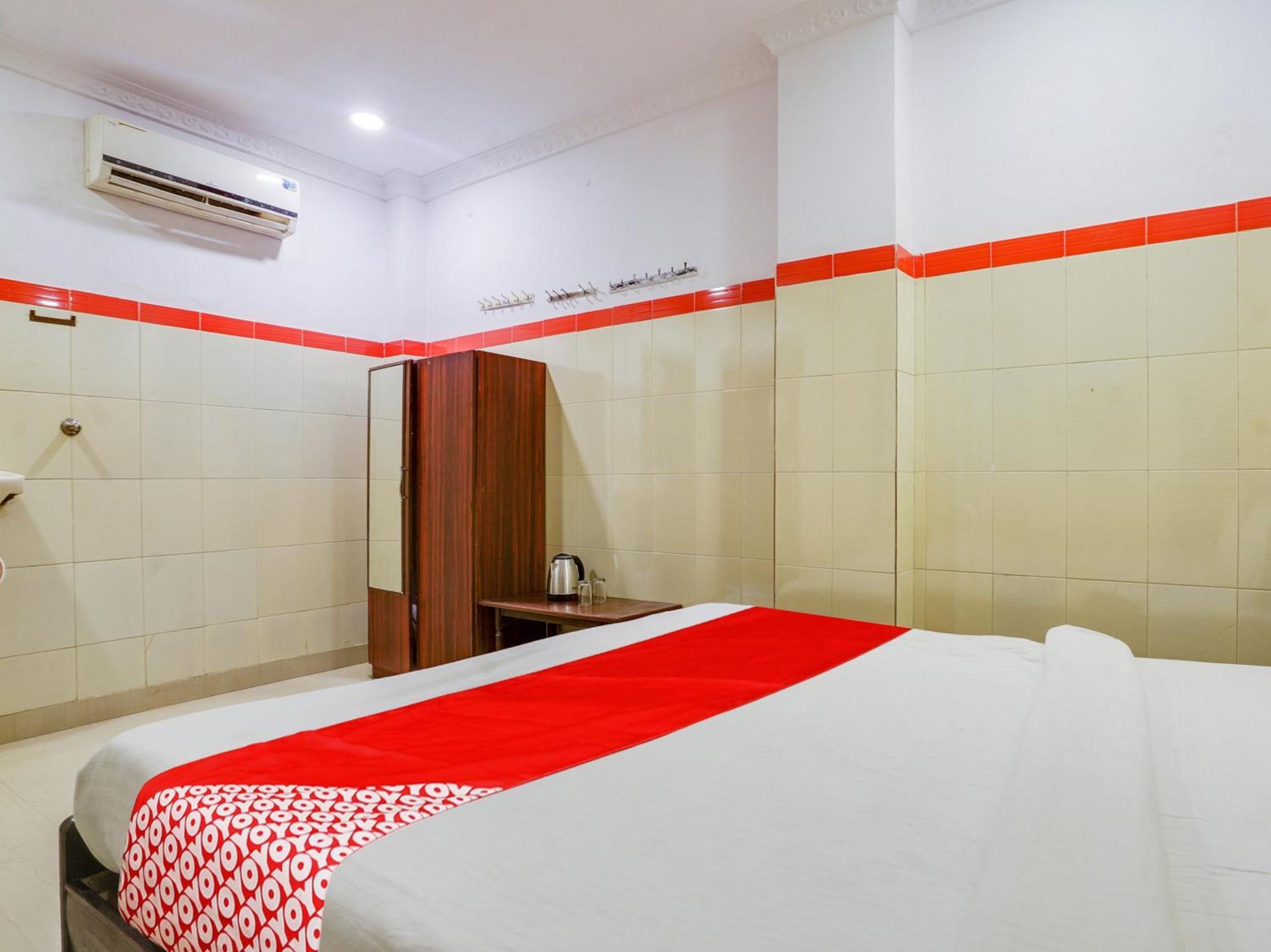 Hotel O Siro Inn Шамшабад Экстерьер фото
