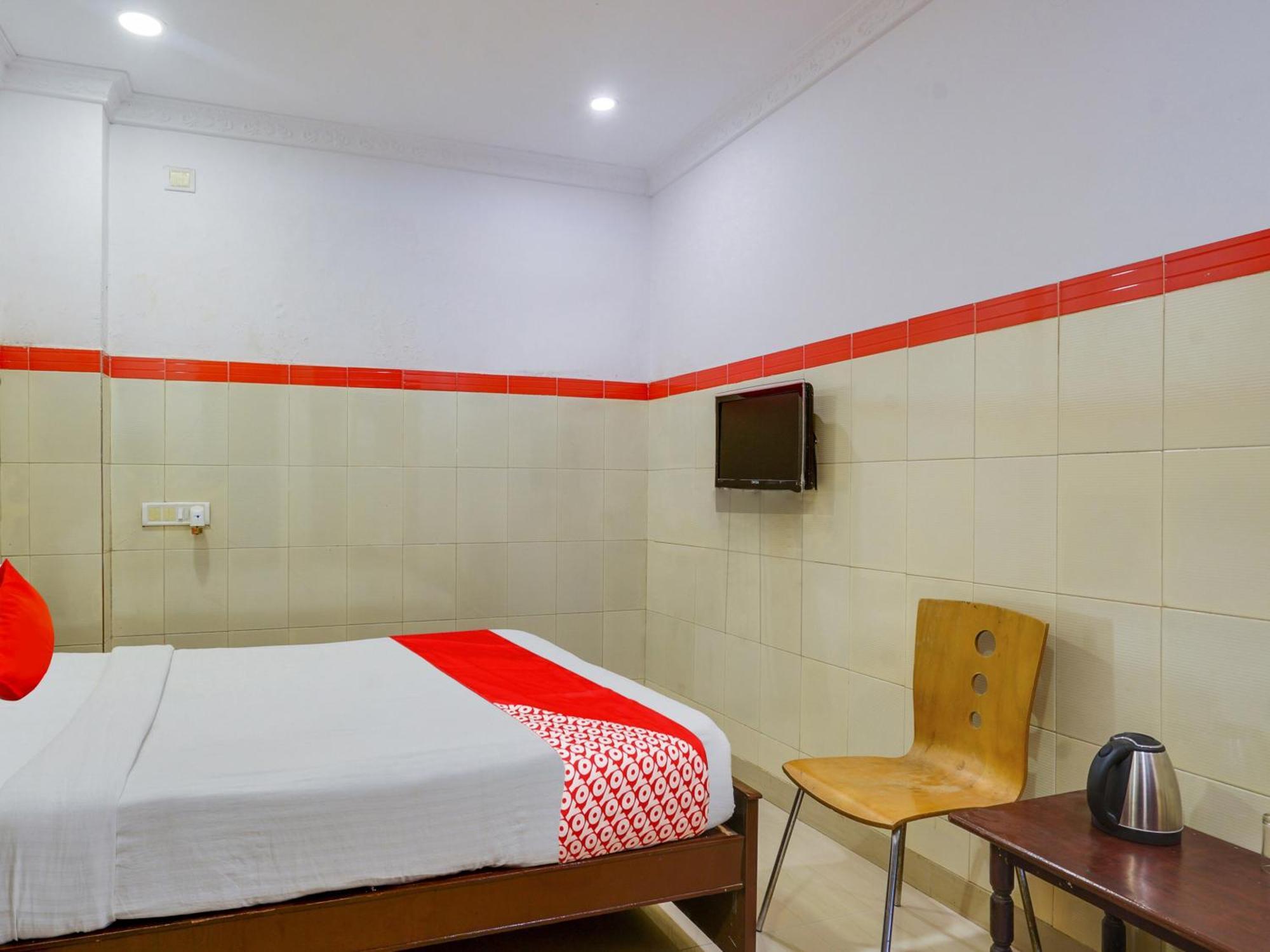 Hotel O Siro Inn Шамшабад Экстерьер фото